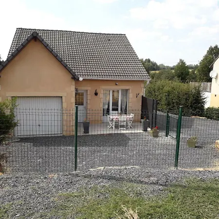 בית נופש Lac Vieille Forges Et Son Parc Naturel Regional Des Ardennes